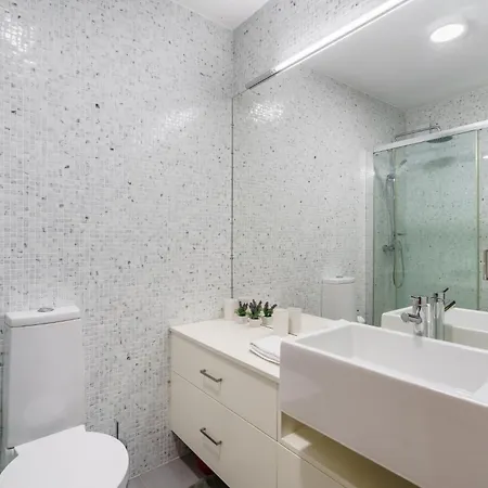 The Sun And Sea By Minho's Guest Fão