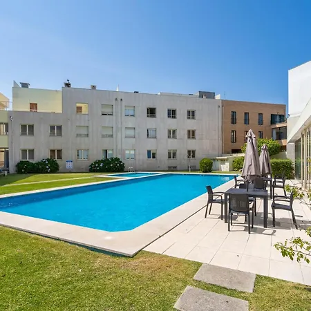 The Sun And Sea By Minho's Guest Fão