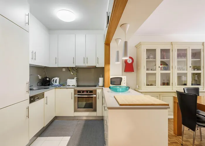 The Sun And Sea By Minho's Guest Fão